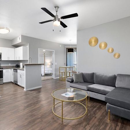 Апартаменти Luxury Mountain View 2Br With Balcony Located In Скоттсдейл Екстер'єр фото